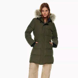 Aritzia TNA Powder Parka